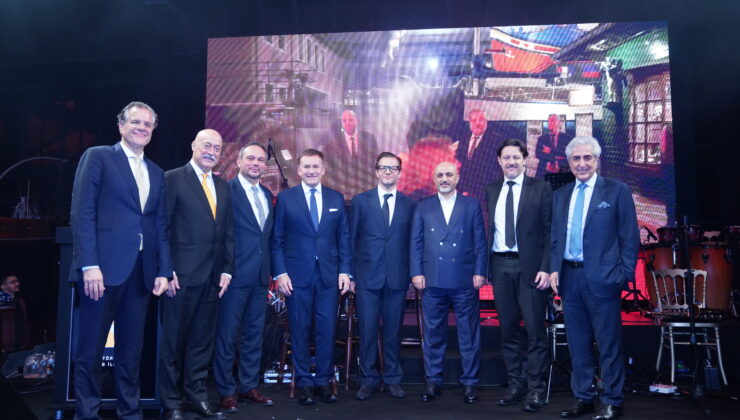 SİF İş Makinaları JCB ile 50. Yılını Kutladı 