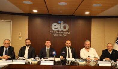 Türkiye deri sektöründe dış ticaret fazlası veren ülke konumundan, dış ticaret açığı veren ülke pozisyonuna düştü